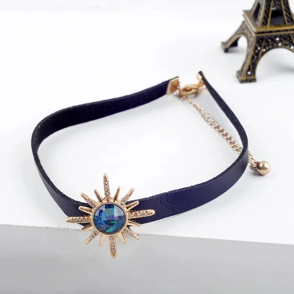 Iridescent Sunburst Star Choker